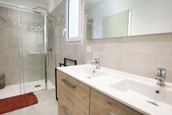 Salle d'eau 1