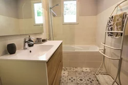 Salle de bain 1