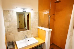 Salle d'eau 1