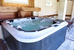 Jacuzzi