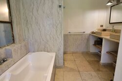 Badkamer 4